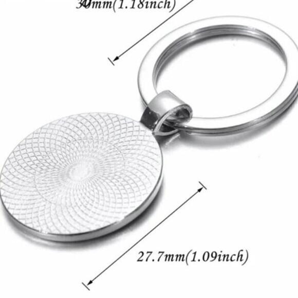 New! Disney Cute Marie Cat Glass Cabochon Keychain Bag Car Keyring Holder B - Picture 2 of 2